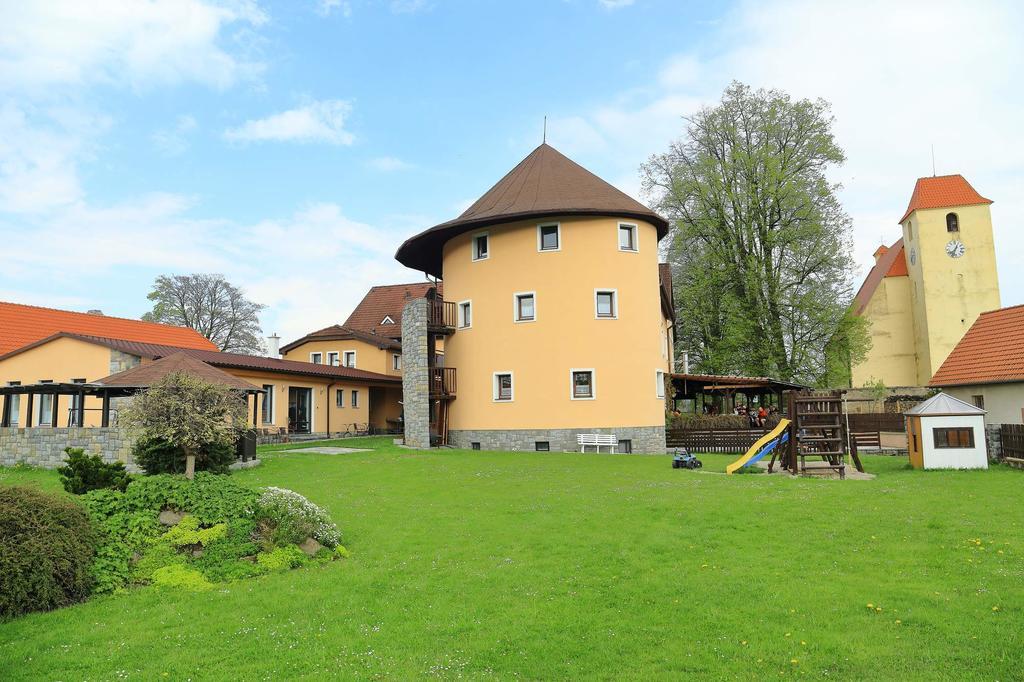 Hotel Penzion Marie - Žumberk Exterior foto